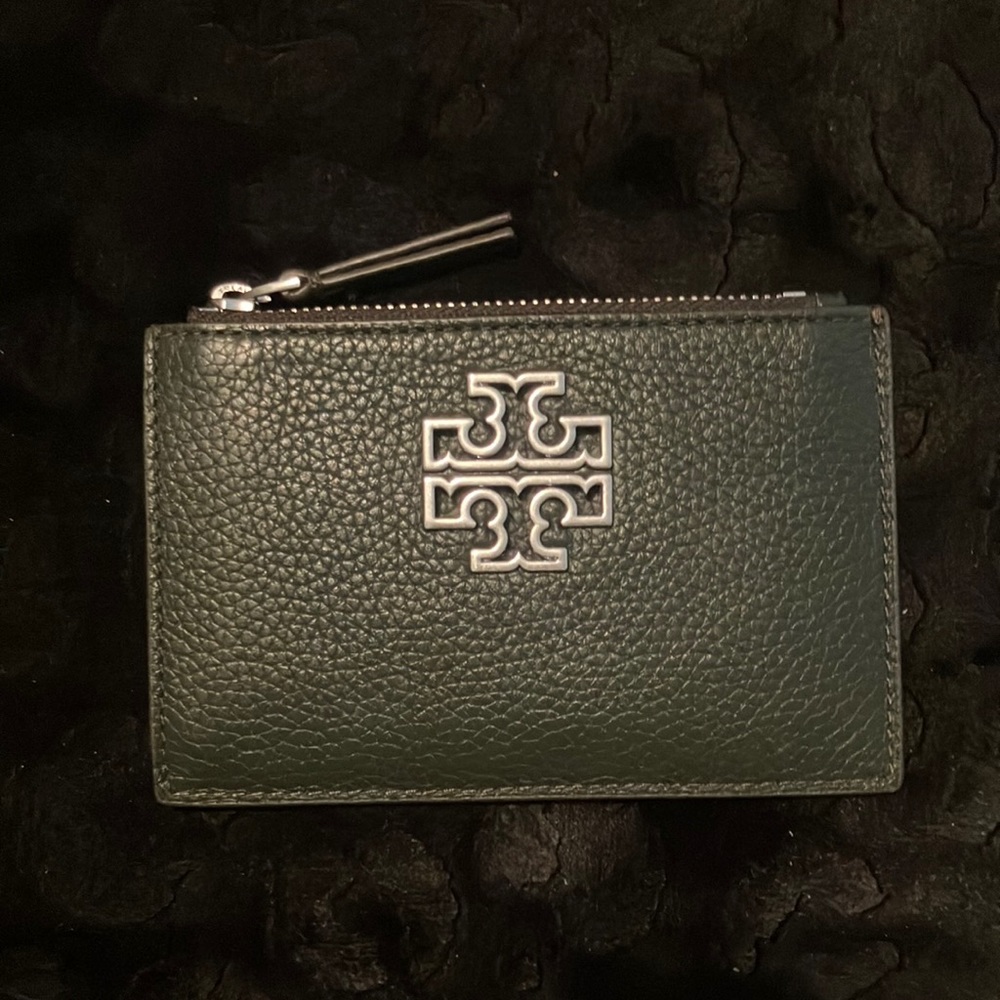 Beautiful Tory Burch card case